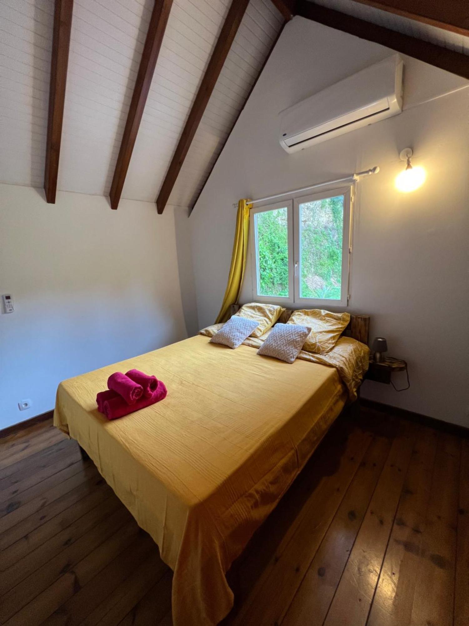 Villa Au Calme Avec Jacuzzi, Villa Le Boursoie Лез-Абим Экстерьер фото